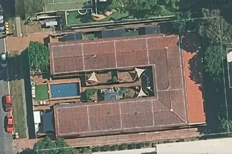 Property photo of 19 Back Street Biggera Waters QLD 4216