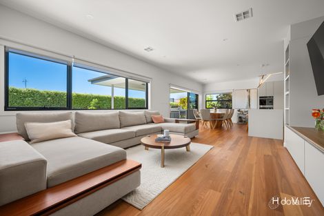 Property photo of 3 Vellacott Street Denman Prospect ACT 2611