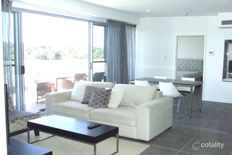 17/320 Sir Fred Schonell Dr, St Lucia, QLD 4067