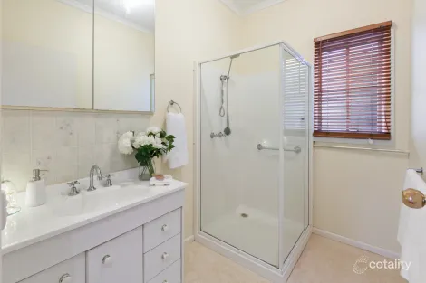 Property photo of 21 Kitchen Street Mansfield VIC 3722