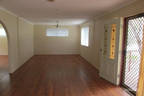 Property photo of 10 Hamilton Parade Macleay Island QLD 4184