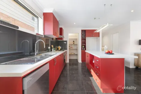 Property photo of 95 Francis Forde Boulevard Forde ACT 2914