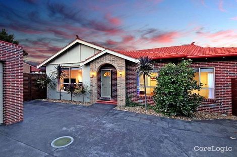 Property photo of 4/61 Coorigil Road Carnegie VIC 3163