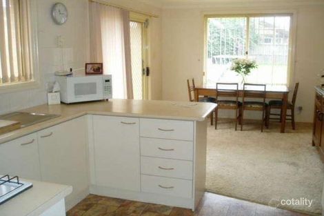 Property photo of 4 Bettong Place St Helens Park NSW 2560