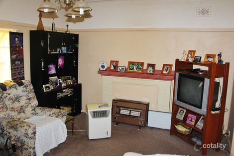 Property photo of 1 Nea Street Young NSW 2594