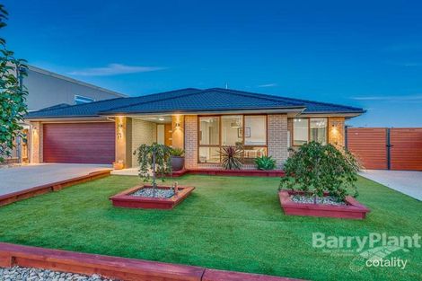 Property photo of 11 Bradfield Court Taylors Hill VIC 3037