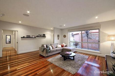 Property photo of 4/61 Coorigil Road Carnegie VIC 3163