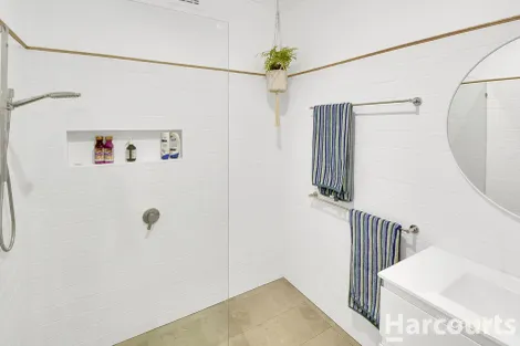Property photo of 44 Molyneaux Street Warracknabeal VIC 3393