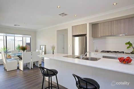 Property photo of 6 Lunata Street Dayton WA 6055