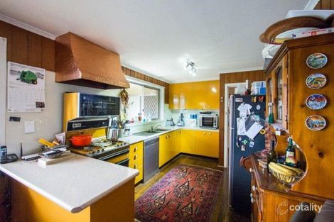 Property photo of 32 Somerlayton Crescent Fawkner VIC 3060