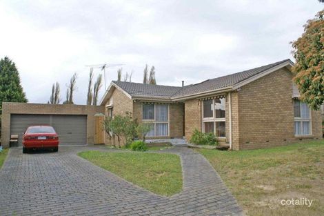 Property photo of 201 James Cook Drive Endeavour Hills VIC 3802