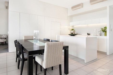 Property photo of 203/38 Skyring Terrace Teneriffe QLD 4005