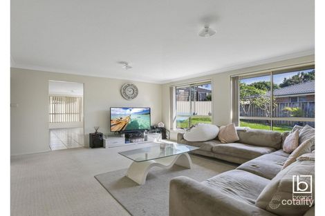 Property photo of 14 Washpool Crescent Woongarrah NSW 2259