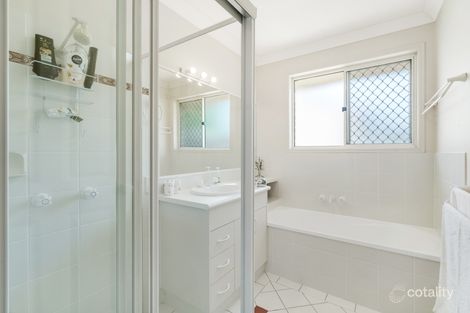 Property photo of 4 Typha Place Elanora QLD 4221