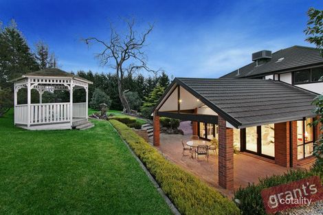 Property photo of 4 Oakridge Close Lysterfield South VIC 3156