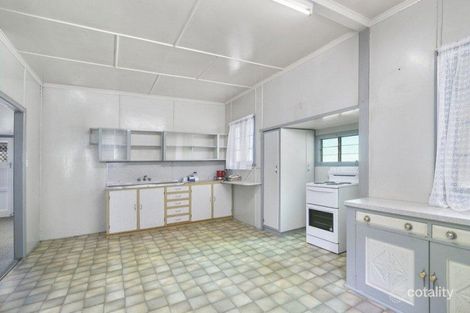 Property photo of 23 Fernvale Road Brassall QLD 4305