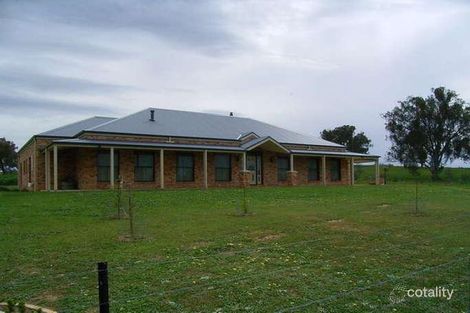 390 Whytes Rd, Baranduda, VIC 3691