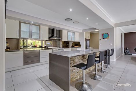 Property photo of 2 Elanora Court Wondunna QLD 4655