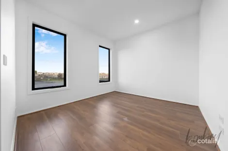 Property photo of 29 Antares Parade Kalkallo VIC 3064