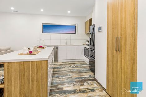 Property photo of 73 Cascade Drive Aintree VIC 3336