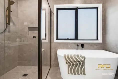 Property photo of 1/54 Henry Street St Albans VIC 3021