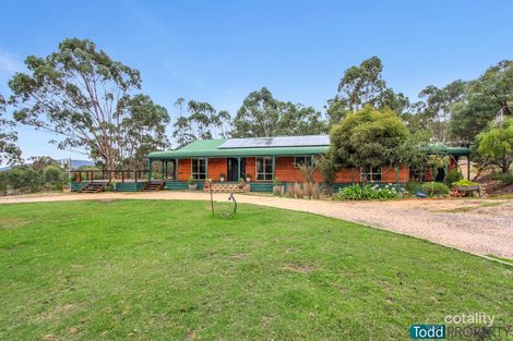 51 Sailors Gully Ct, Heathcote, VIC 3523