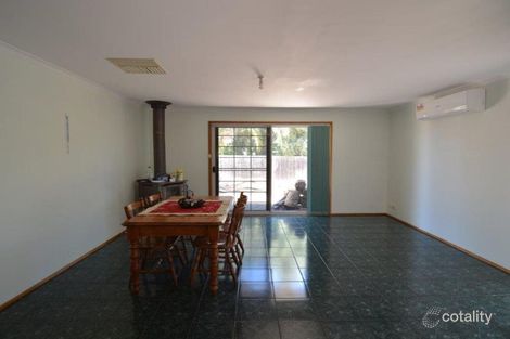 Property photo of 7 Violet Street Williamstown North VIC 3016