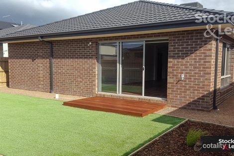 Property photo of 17 Muster Drive Aintree VIC 3336