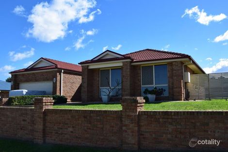 Property photo of 4 Rothbury Terrace Thornton NSW 2322