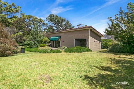 Property photo of 4 Holyrood Avenue Sorrento VIC 3943