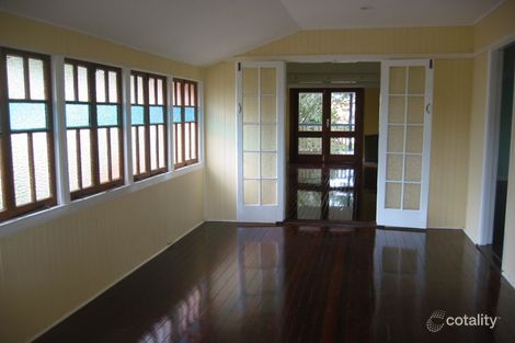 Property photo of 73 Mountjoy Terrace Wynnum QLD 4178