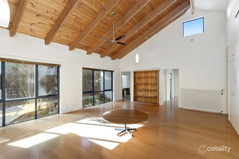 Property photo of 12 Great Ocean Road Aireys Inlet VIC 3231