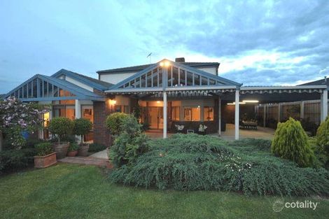 Property photo of 41-43 Brookvale Close Beaconsfield VIC 3807