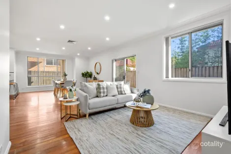 Property photo of 2/1 Webb Avenue Hornsby NSW 2077