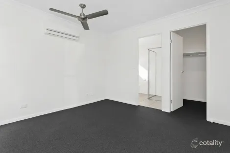 Property photo of 11 Conjola Crescent Upper Coomera QLD 4209