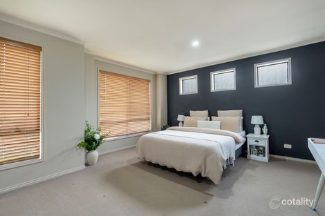 6 Upton St, Roxburgh Park, VIC 3064