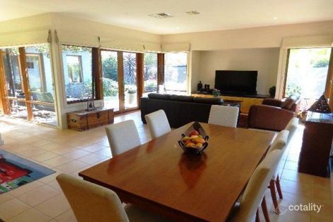 Property photo of 5 The Common Macleod VIC 3085