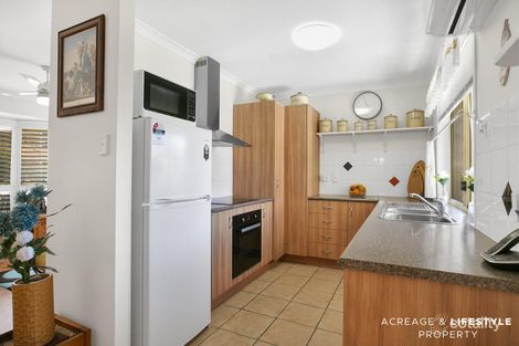 Property photo of 39 Columbia Drive Beachmere QLD 4510