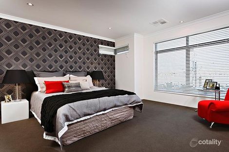 Property photo of 1/26 Belfast Close Canning Vale WA 6155
