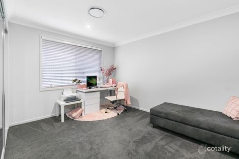 Property photo of 32 Mistview Circuit Forresters Beach NSW 2260
