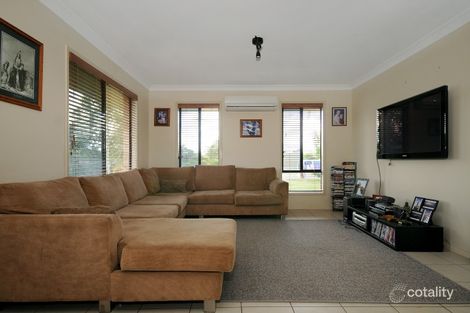 Property photo of 6 Kurrajong Court Meringandan West QLD 4352