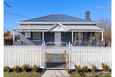 98 Crampton St, Wagga Wagga, NSW 2650