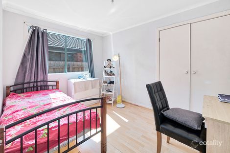 Property photo of 8 Sharyn Street Cranbourne West VIC 3977