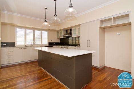 Property photo of 4 Valour Bend Baldivis WA 6171