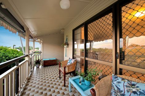 Property photo of 2 Blaxland Street Eastern Heights QLD 4305