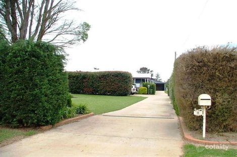 Property photo of 11 Flamingo Road Highfields QLD 4352