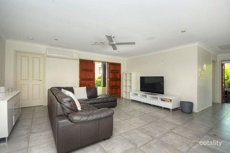 Property photo of 16 Sophie Avenue Broadbeach Waters QLD 4218