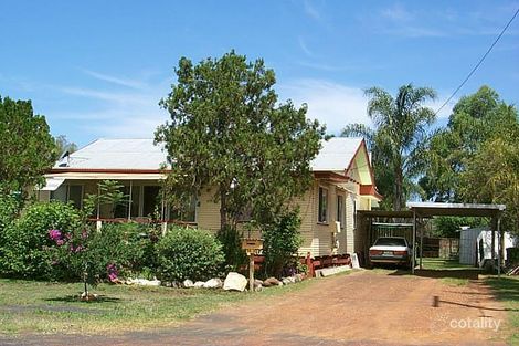 143 Pratten St, Dalby, QLD 4405