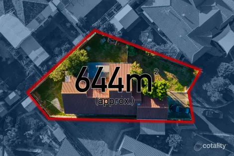 Property photo of 5 Binalong Court St Albans VIC 3021