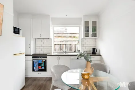 Property photo of 6/21 Arndt Road Pascoe Vale VIC 3044